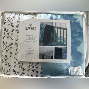 Honest Baby Organic Cotton Bedding Set Blue Water Color World 7 pc Set